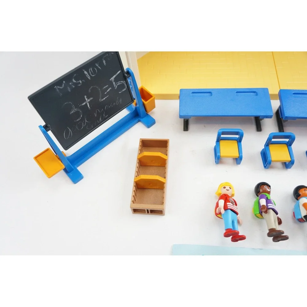 Playmobil City Life Take Along School House‎ 5662 VGC + Box